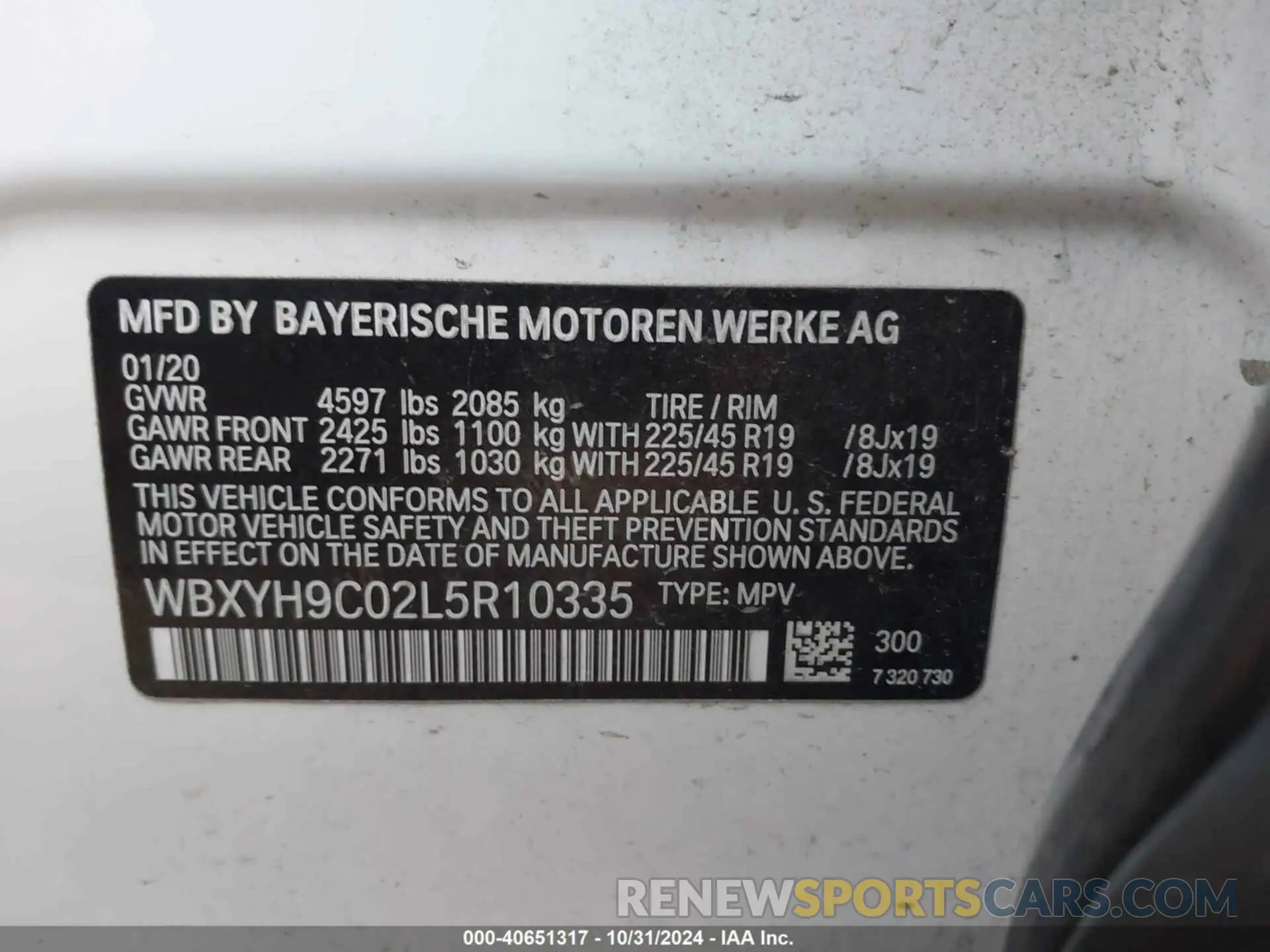 9 Photograph of a damaged car WBXYH9C02L5R10335 BMW X2 2020