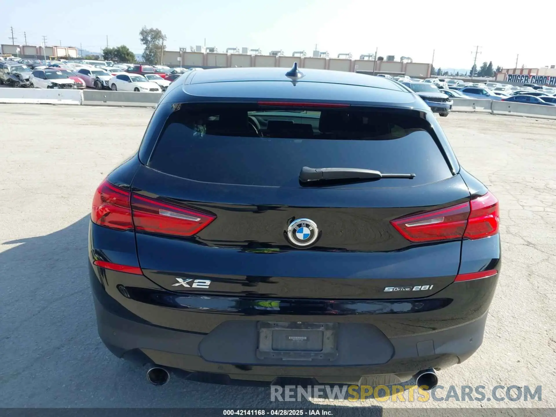 16 Photograph of a damaged car WBXYH9C03L5P15456 BMW X2 2020