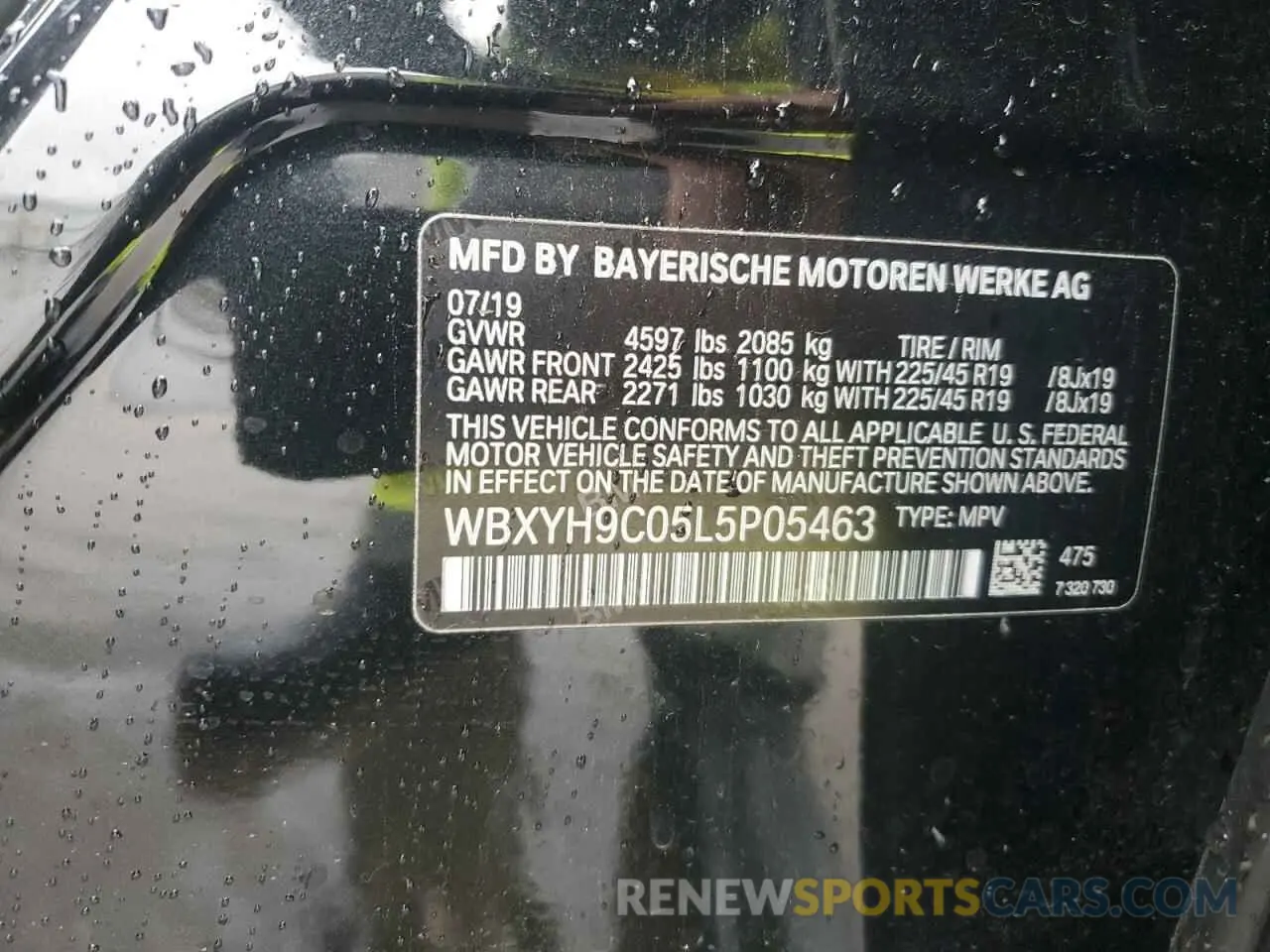 13 Photograph of a damaged car WBXYH9C05L5P05463 BMW X2 2020