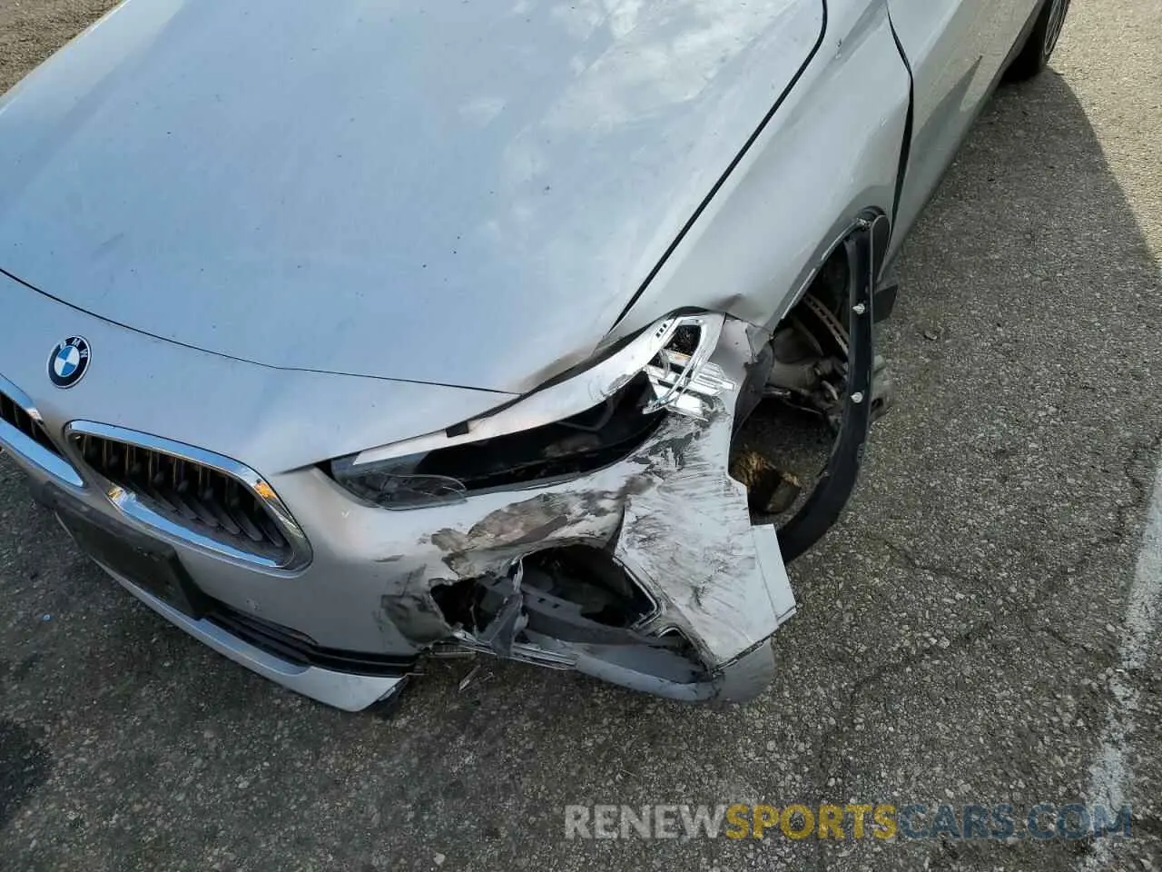 9 Photograph of a damaged car WBXYH9C05L5P80714 BMW X2 2020