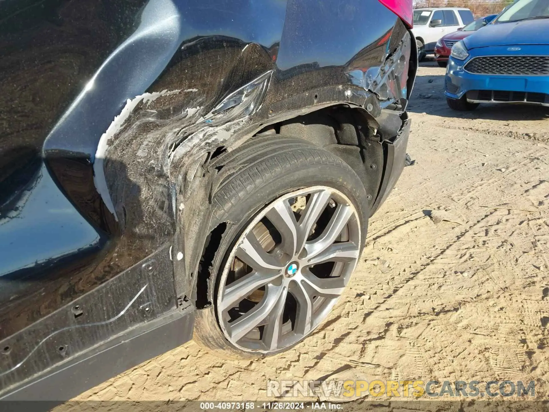 6 Photograph of a damaged car WBXYH9C06L5N94566 BMW X2 2020