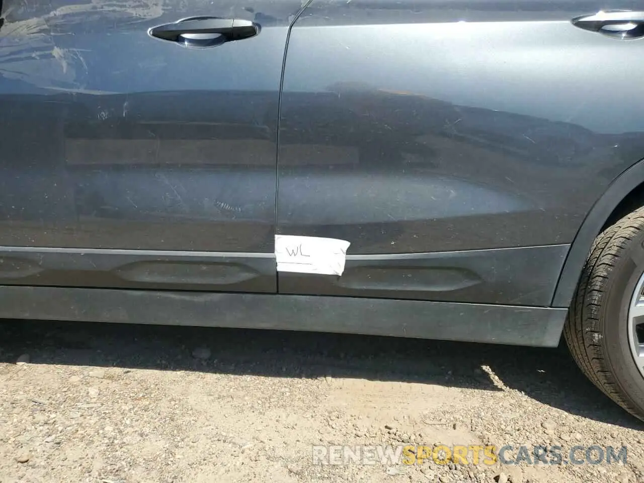 12 Photograph of a damaged car WBXYH9C07L5P73232 BMW X2 2020