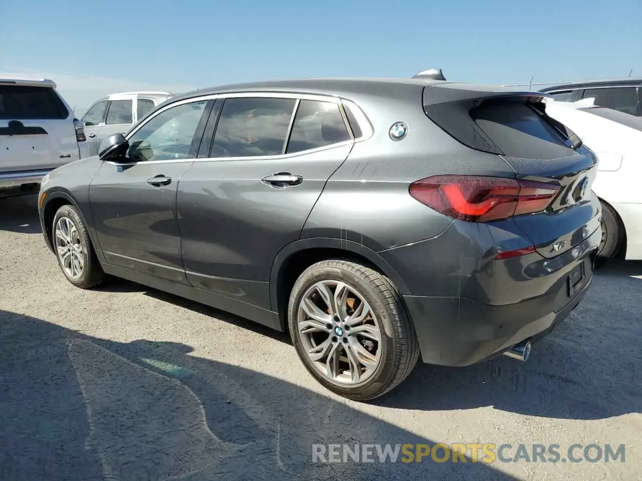 2 Photograph of a damaged car WBXYH9C07L5R57005 BMW X2 2020