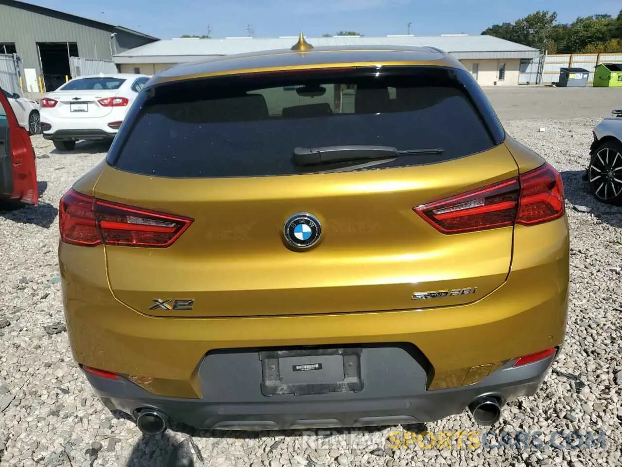 6 Photograph of a damaged car WBXYH9C08L5N91295 BMW X2 2020