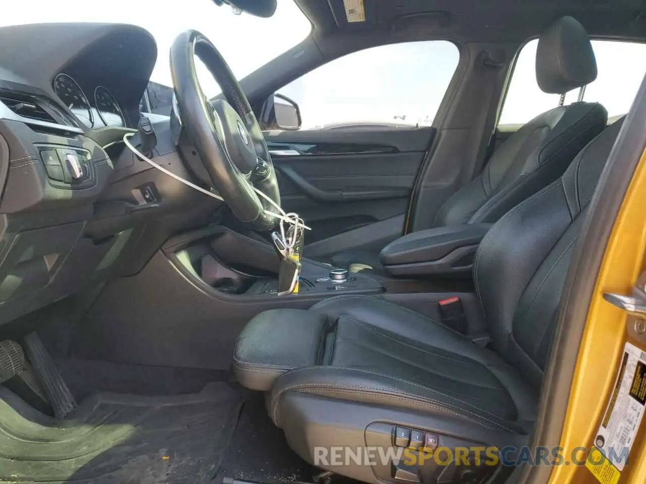 7 Photograph of a damaged car WBXYH9C08L5N91295 BMW X2 2020