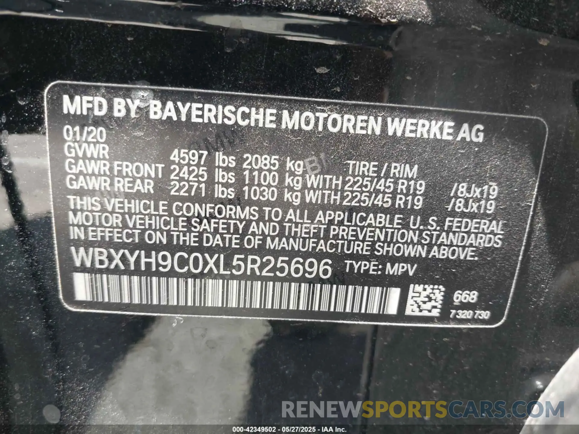 9 Photograph of a damaged car WBXYH9C0XL5R25696 BMW X2 2020