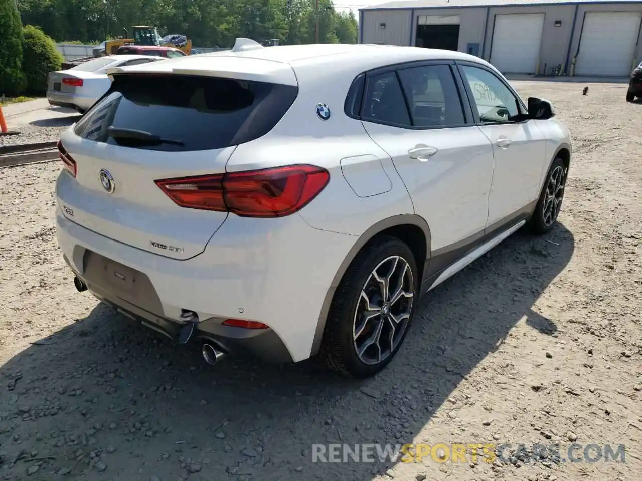 4 Photograph of a damaged car WBXYJ1C00L5P50381 BMW X2 2020