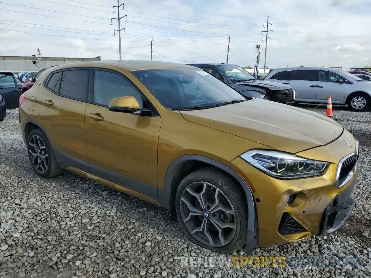 4 Photograph of a damaged car WBXYJ1C00L5R17337 BMW X2 2020