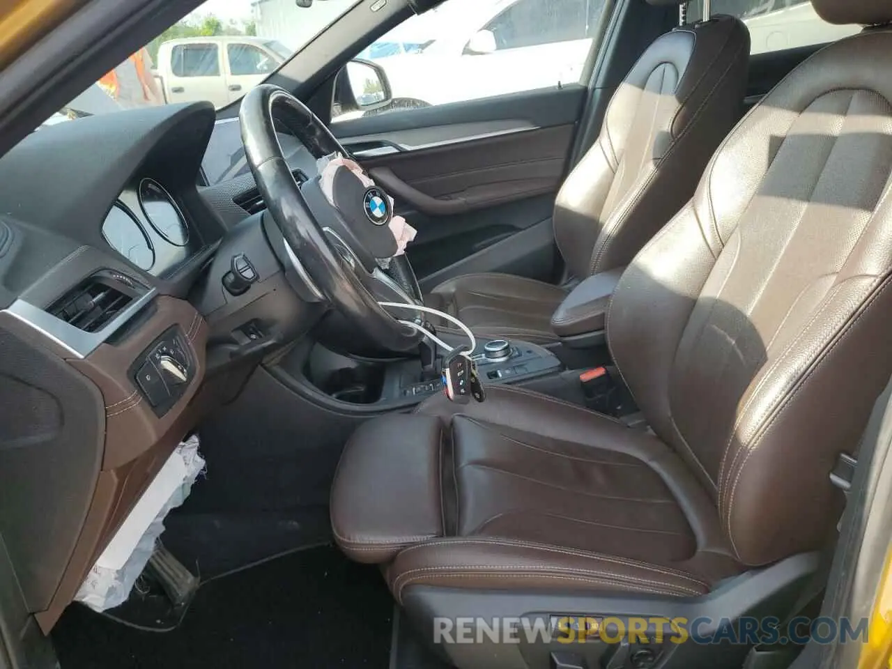 7 Photograph of a damaged car WBXYJ1C00L5R17337 BMW X2 2020