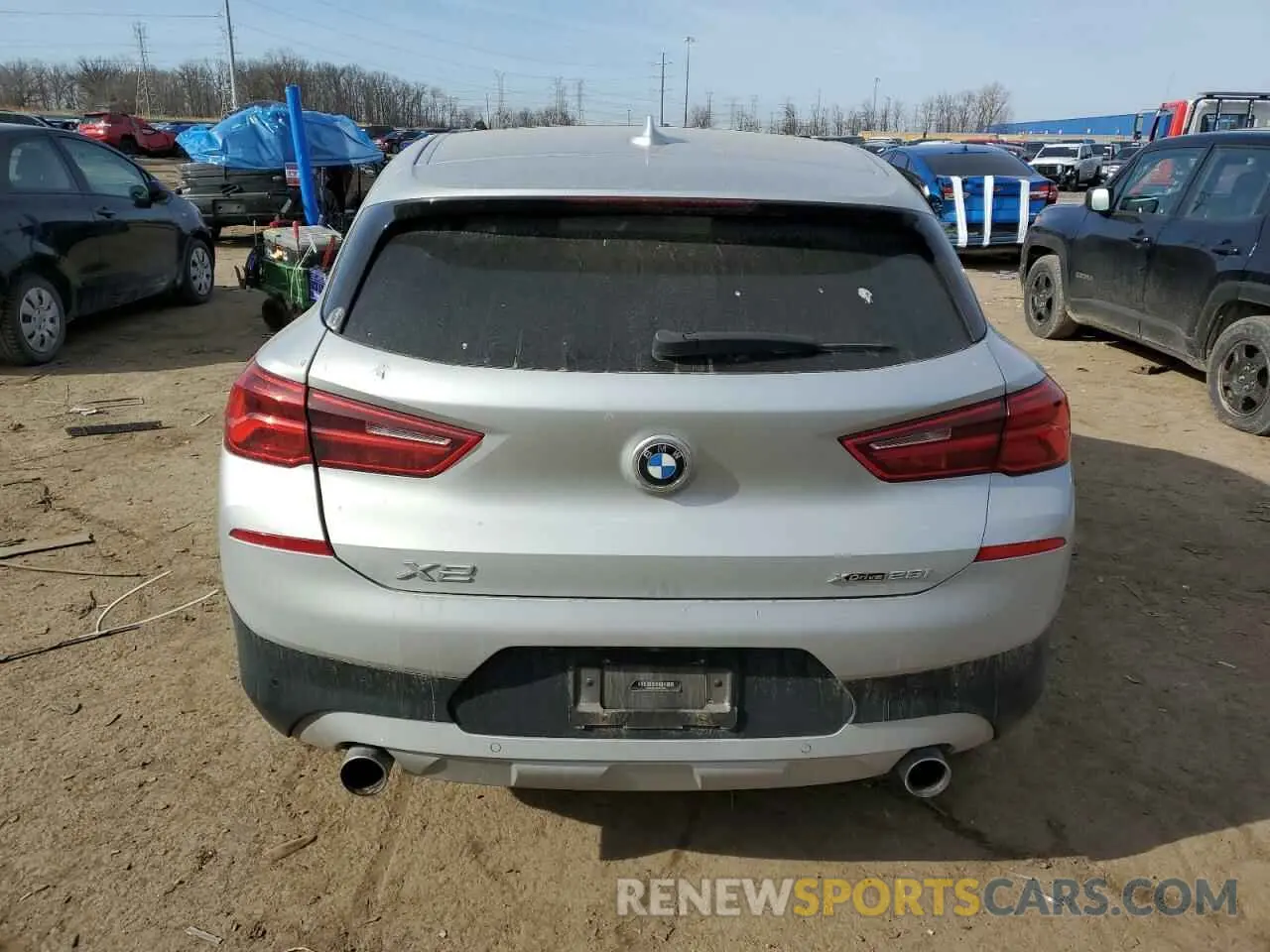 6 Photograph of a damaged car WBXYJ1C02L5P07094 BMW X2 2020