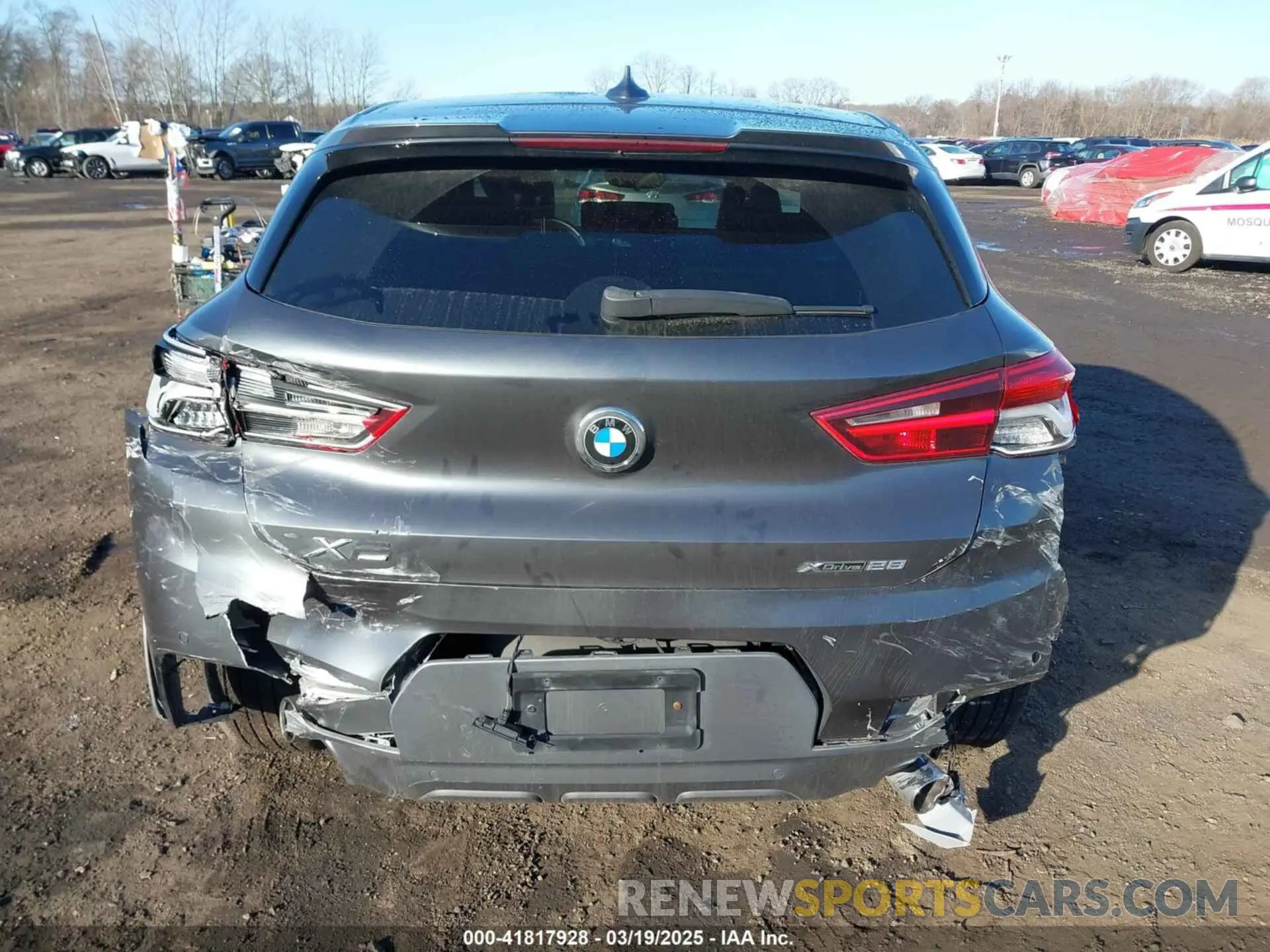 16 Photograph of a damaged car WBXYJ1C02L5P43805 BMW X2 2020