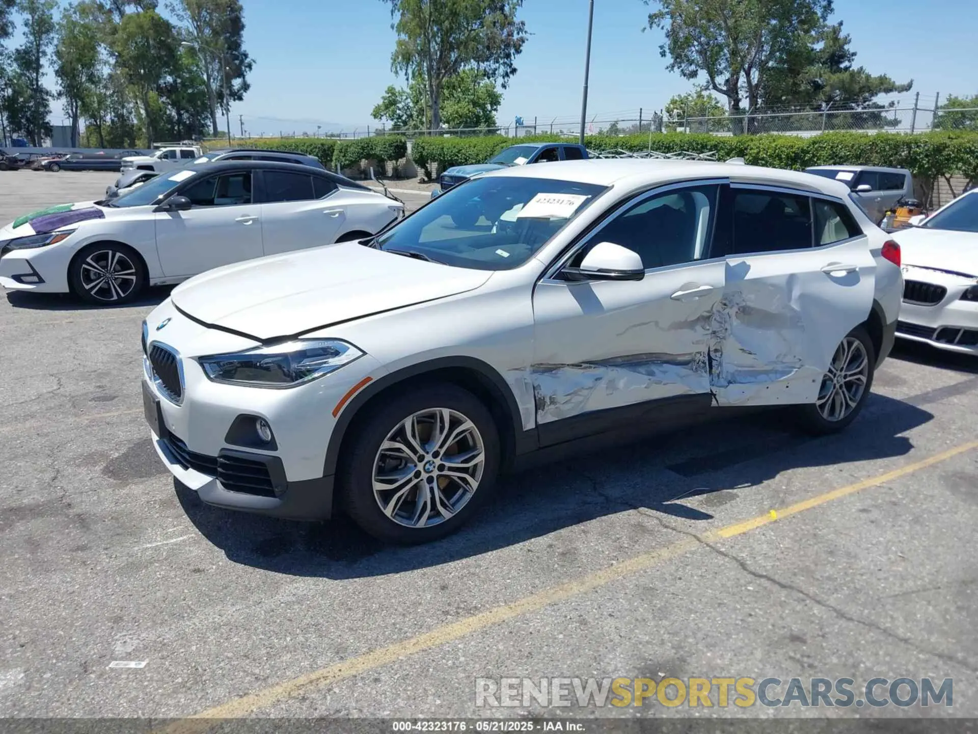 2 Photograph of a damaged car WBXYJ1C03L5N93929 BMW X2 2020