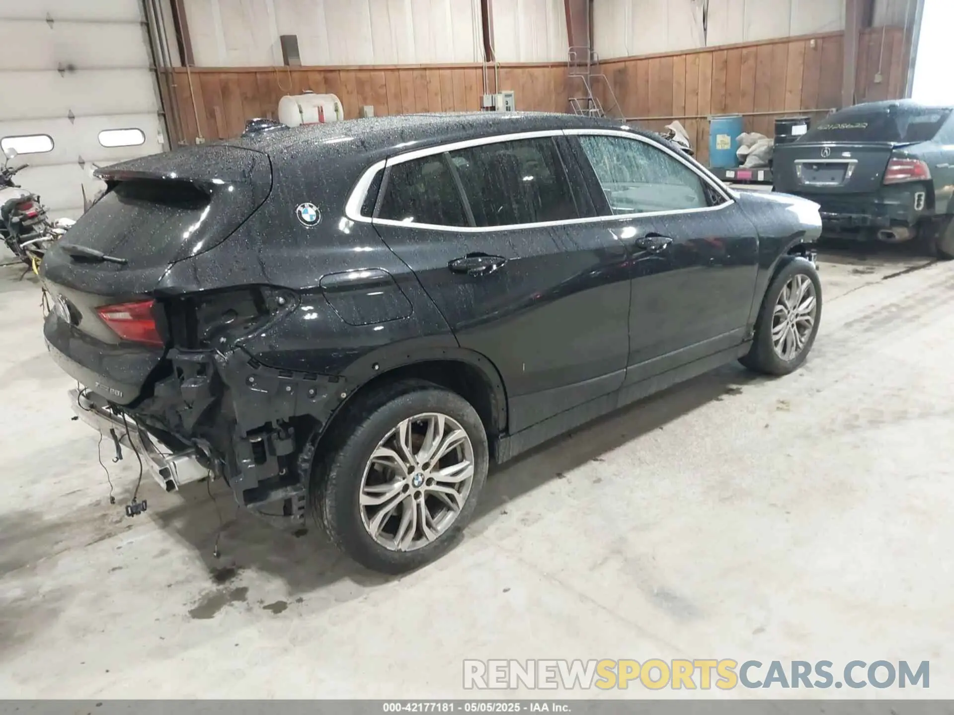 4 Photograph of a damaged car WBXYJ1C04L5P14242 BMW X2 2020
