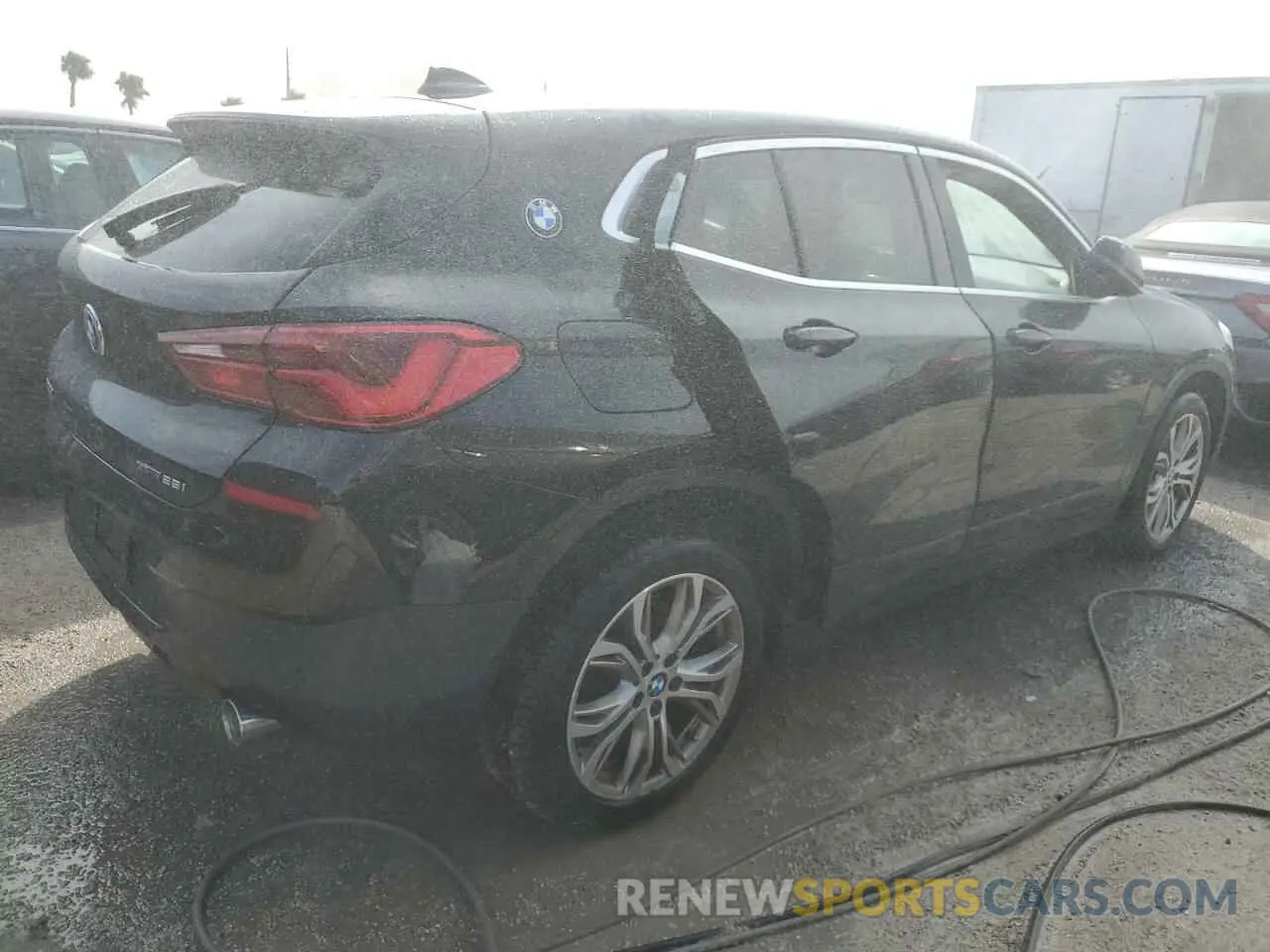 3 Photograph of a damaged car WBXYJ1C04L5P33986 BMW X2 2020
