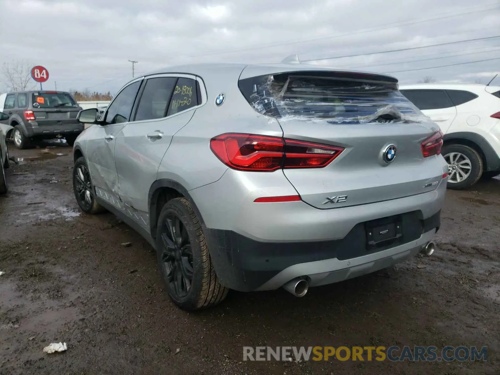 3 Photograph of a damaged car WBXYJ1C06L5P35562 BMW X2 2020
