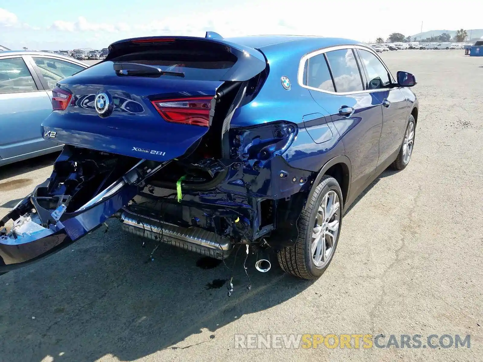 4 Photograph of a damaged car WBXYJ1C06L5R00476 BMW X2 2020