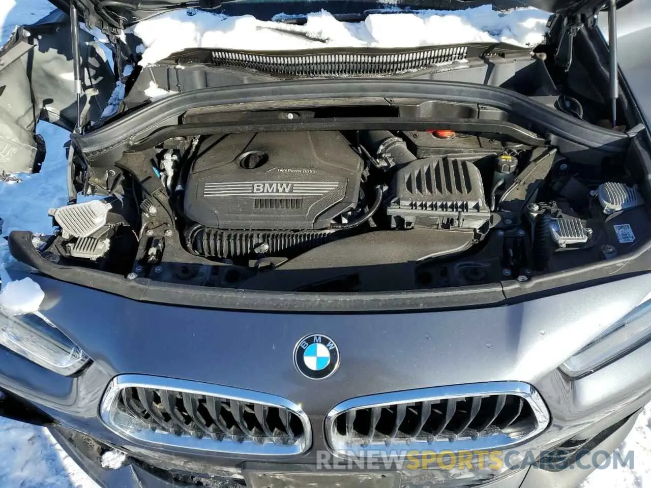 12 Photograph of a damaged car WBXYJ1C07L5N91343 BMW X2 2020