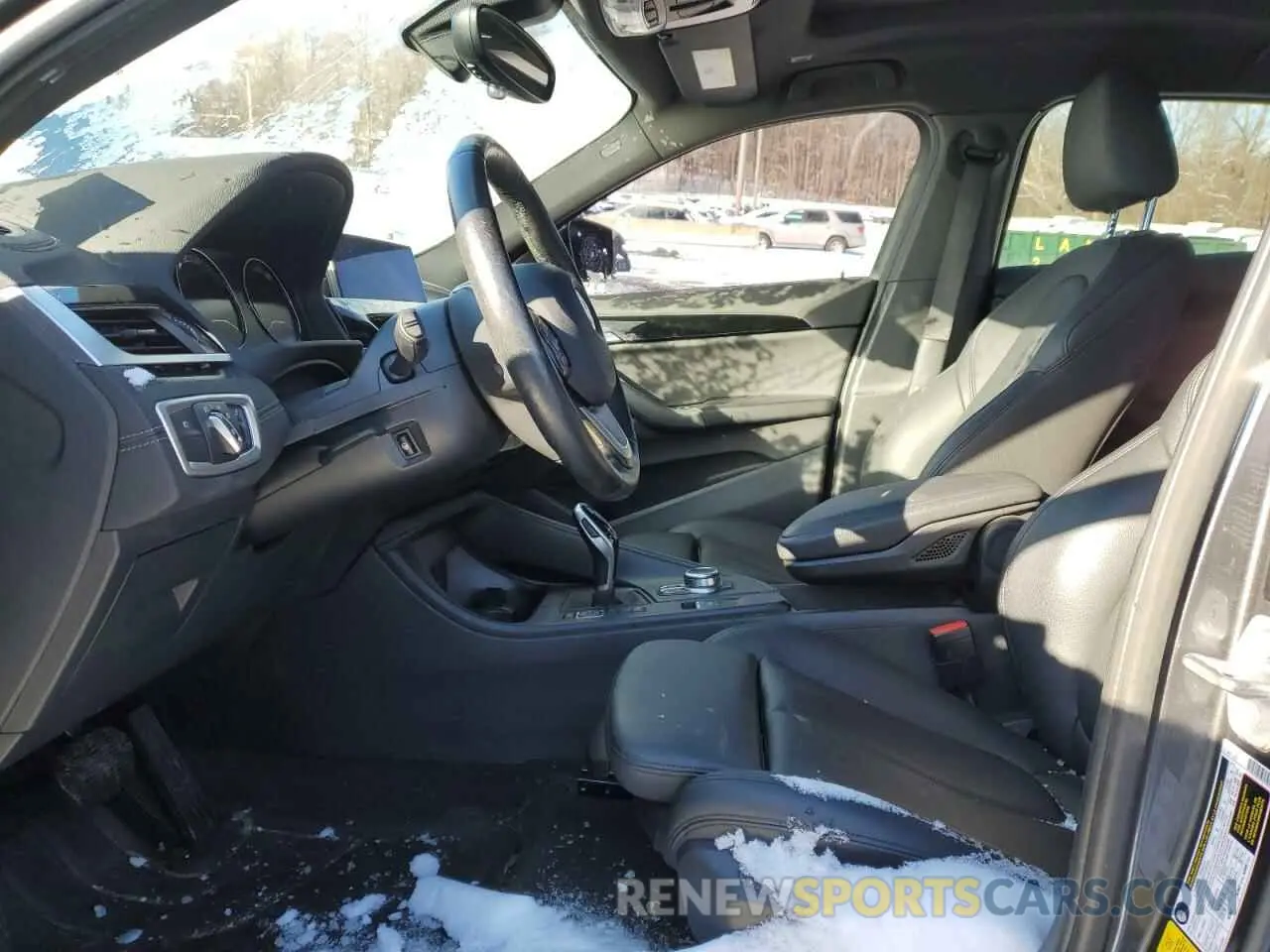 7 Photograph of a damaged car WBXYJ1C07L5N91343 BMW X2 2020