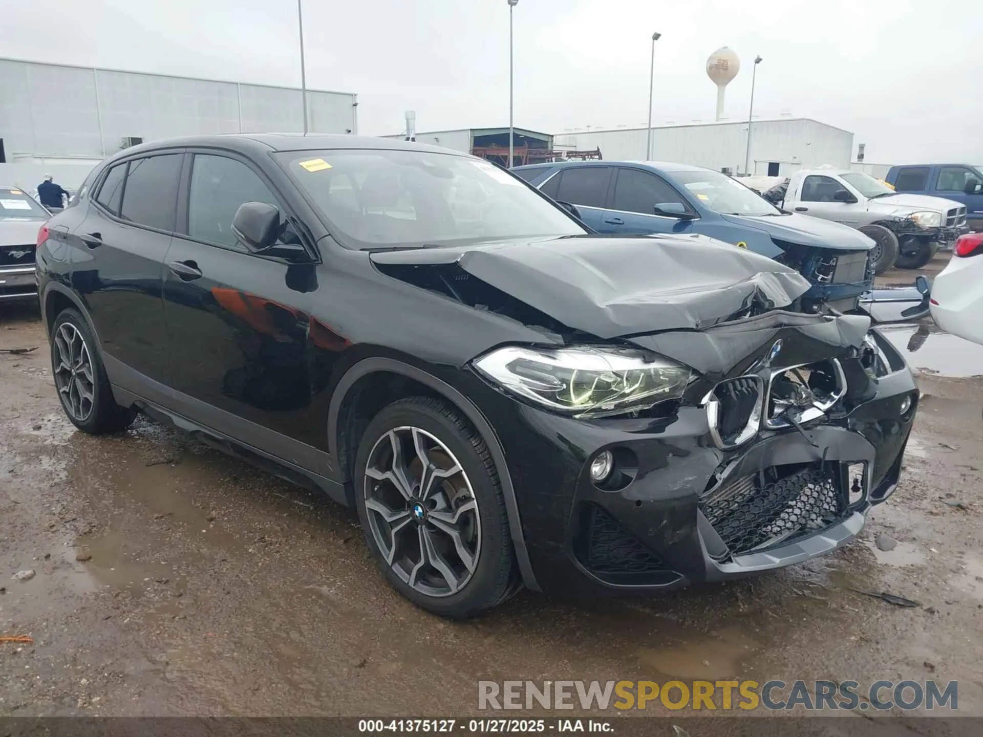 1 Photograph of a damaged car WBXYJ1C09L5R16011 BMW X2 2020