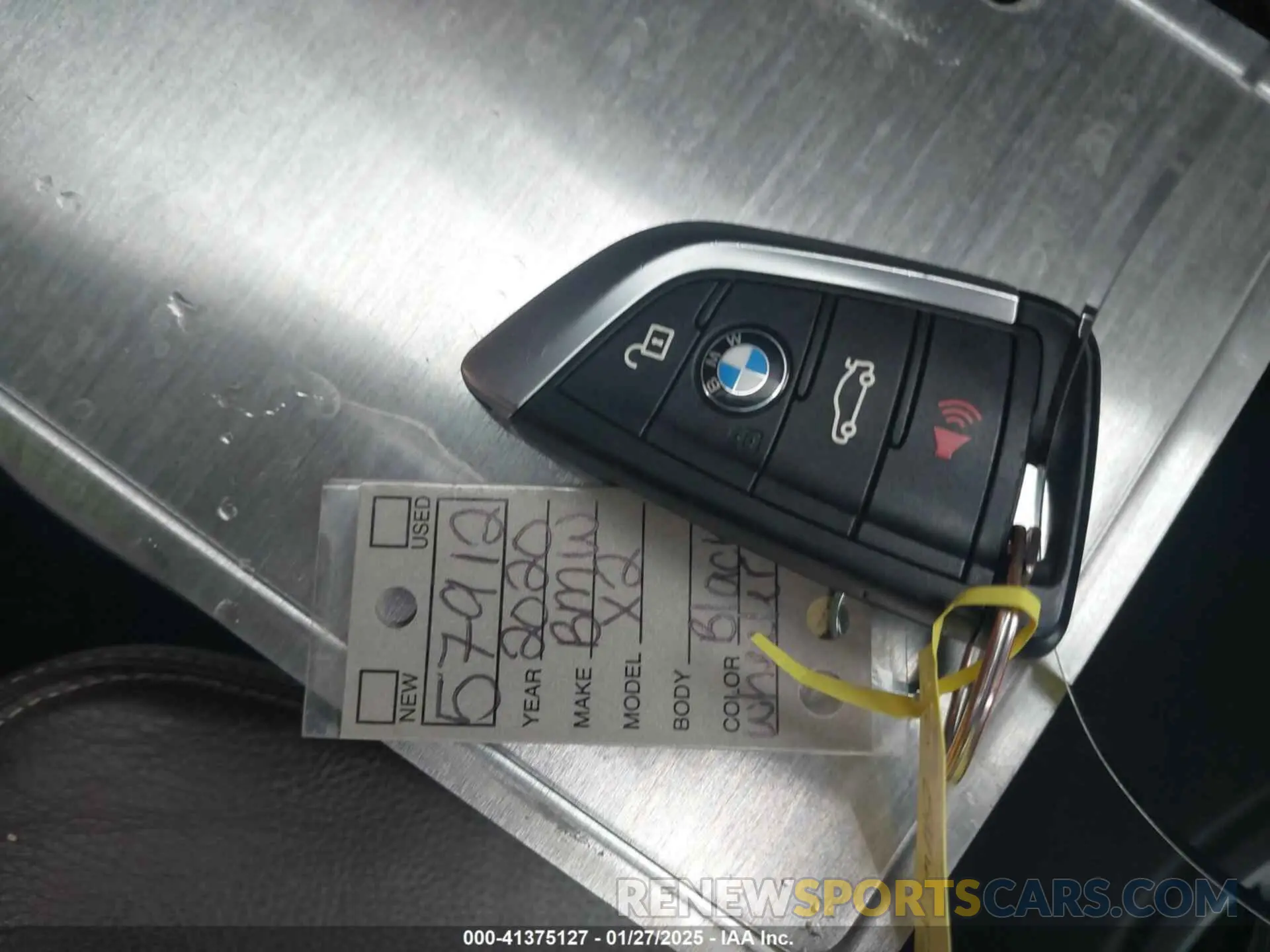 11 Photograph of a damaged car WBXYJ1C09L5R16011 BMW X2 2020