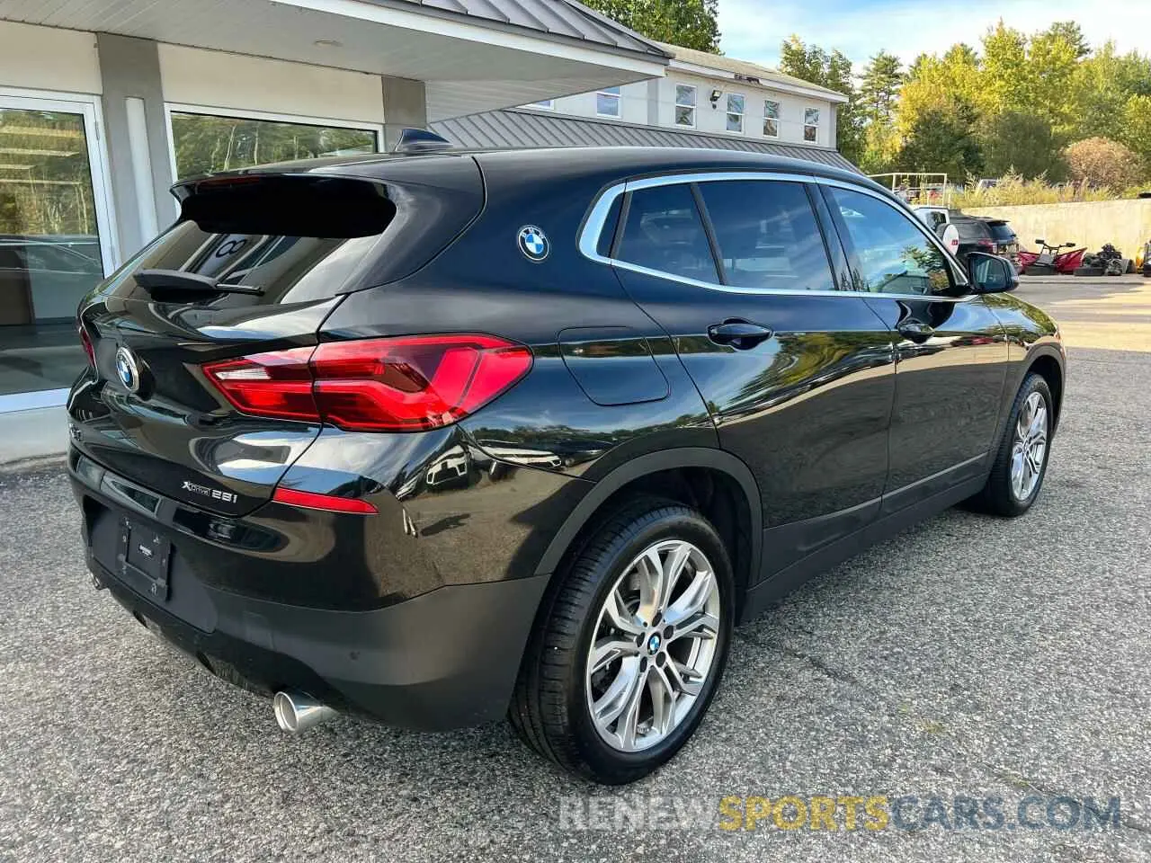4 Photograph of a damaged car WBXYJ1C09L5R48182 BMW X2 2020