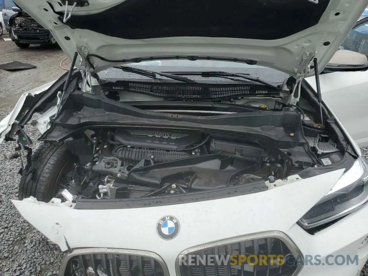 12 Photograph of a damaged car WBXYN1C00L5P06398 BMW X2 2020