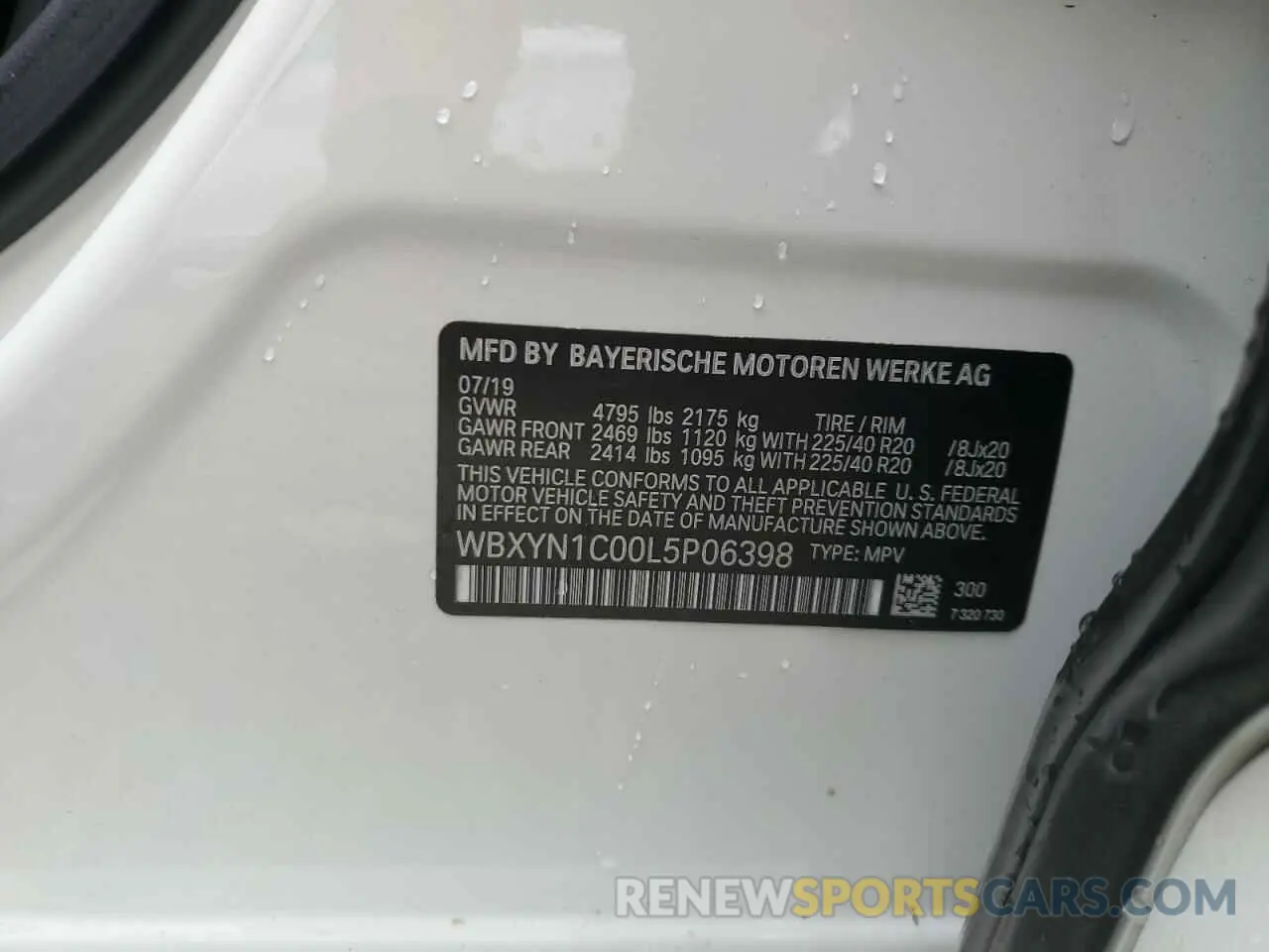 14 Photograph of a damaged car WBXYN1C00L5P06398 BMW X2 2020