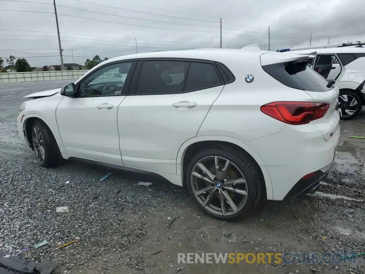 2 Photograph of a damaged car WBXYN1C00L5P06398 BMW X2 2020
