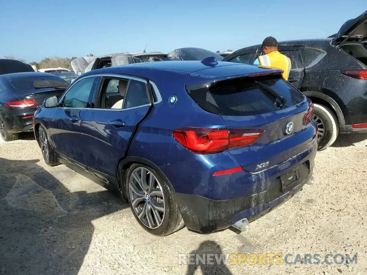 2 Photograph of a damaged car WBXYH9C02M5S54591 BMW X2 2021