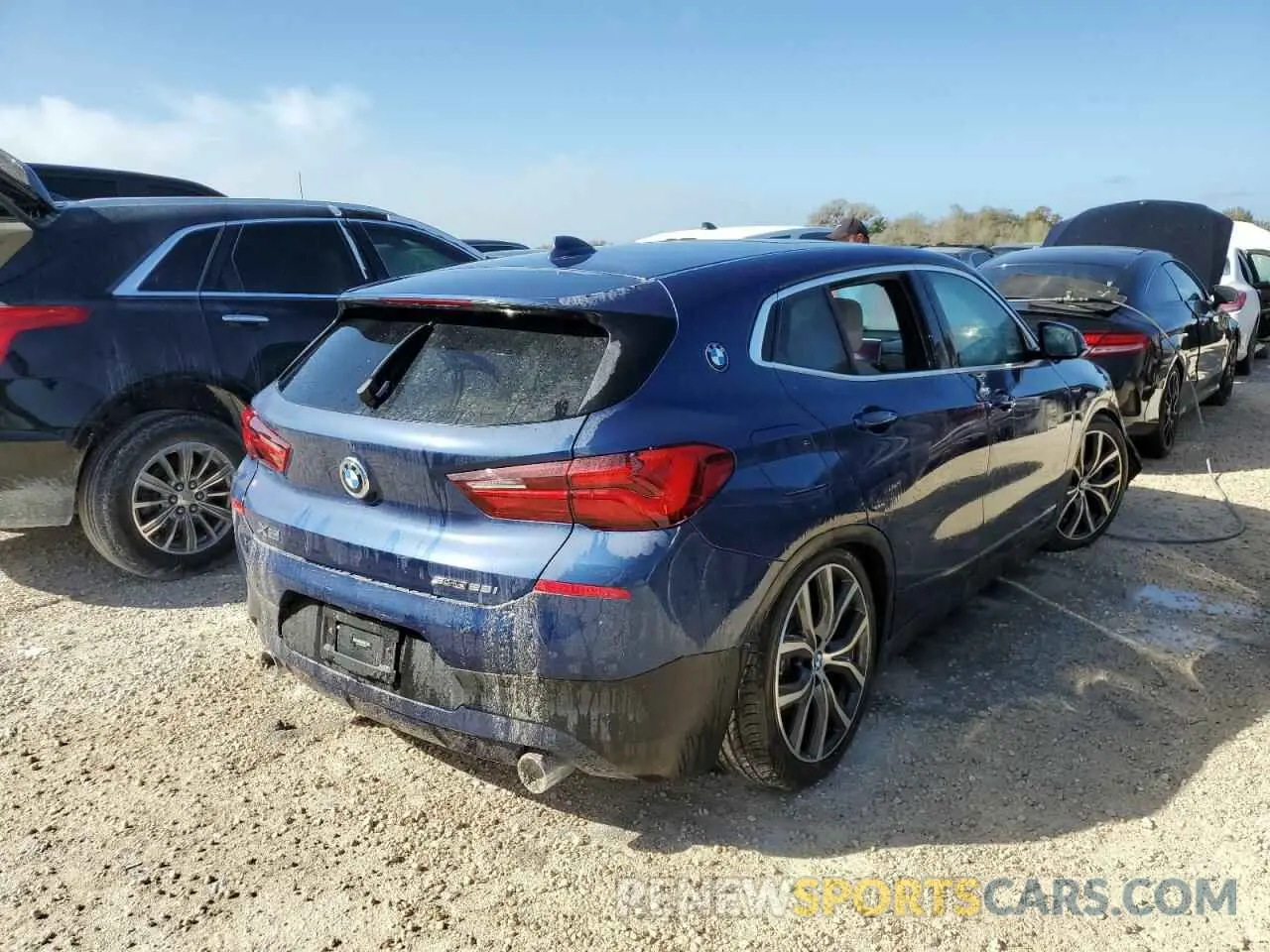 3 Photograph of a damaged car WBXYH9C02M5S54591 BMW X2 2021
