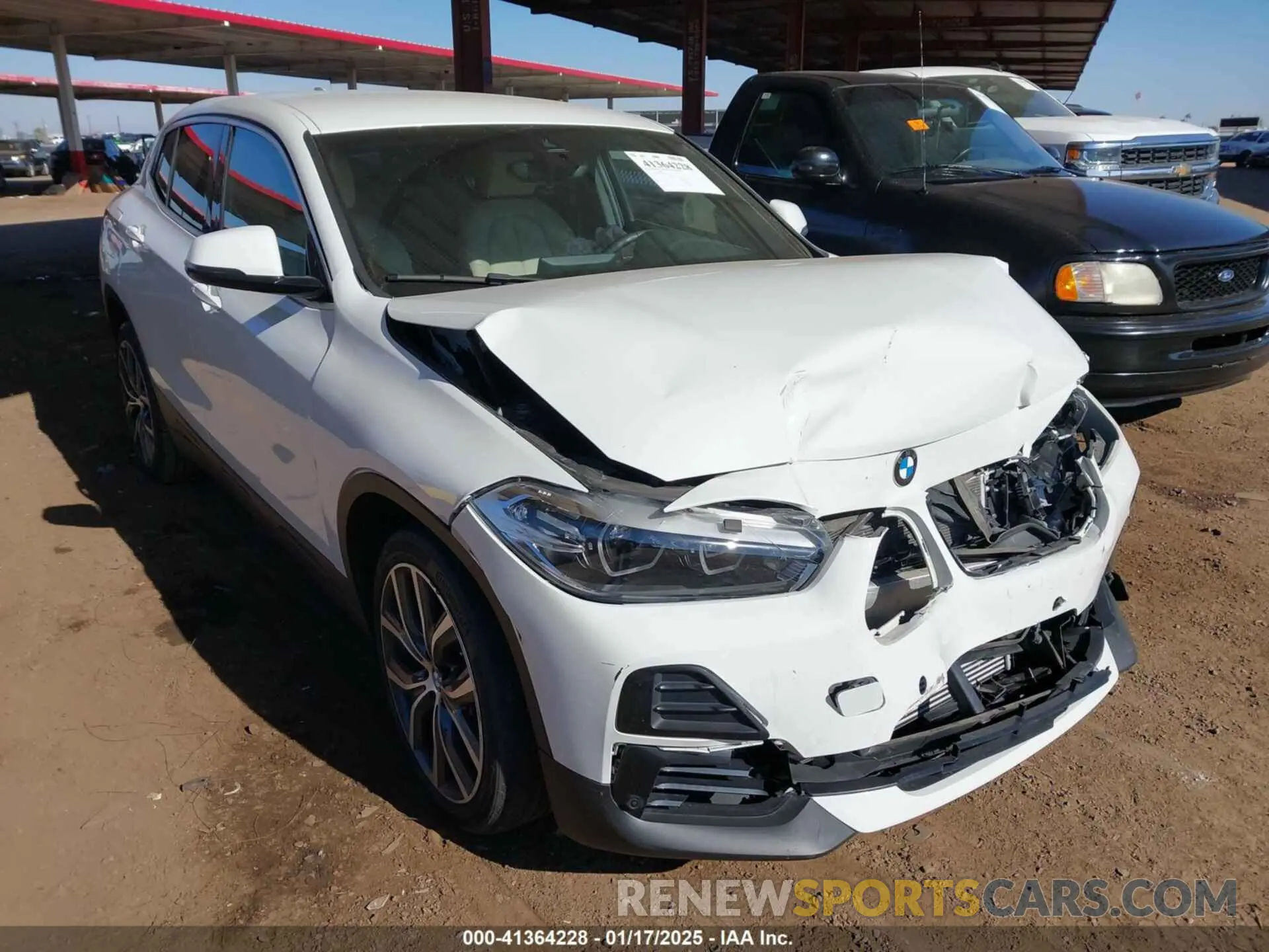 1 Photograph of a damaged car WBXYH9C0XM5S19815 BMW X2 2021