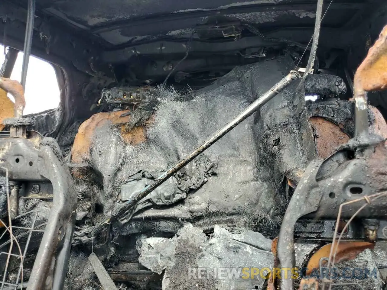 10 Photograph of a damaged car WBXYJ1C03M5S71678 BMW X2 2021