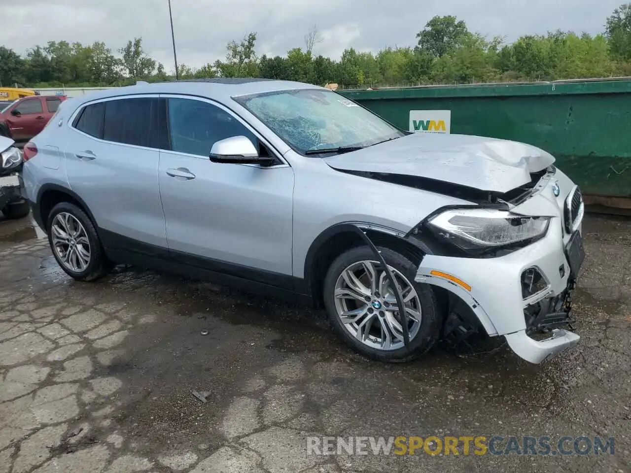 4 Photograph of a damaged car WBXYJ1C09M5T13335 BMW X2 2021