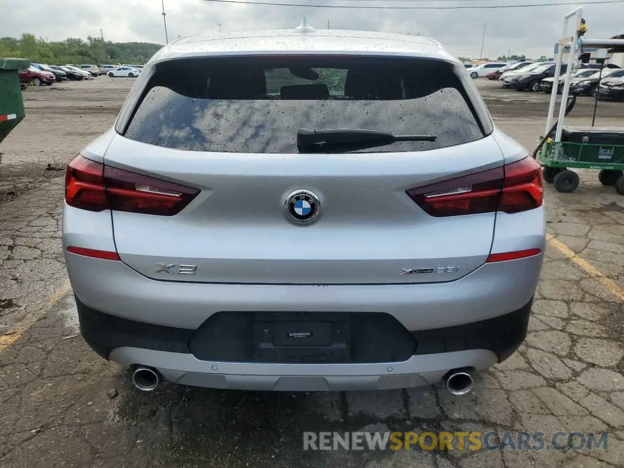 6 Photograph of a damaged car WBXYJ1C09M5T13335 BMW X2 2021