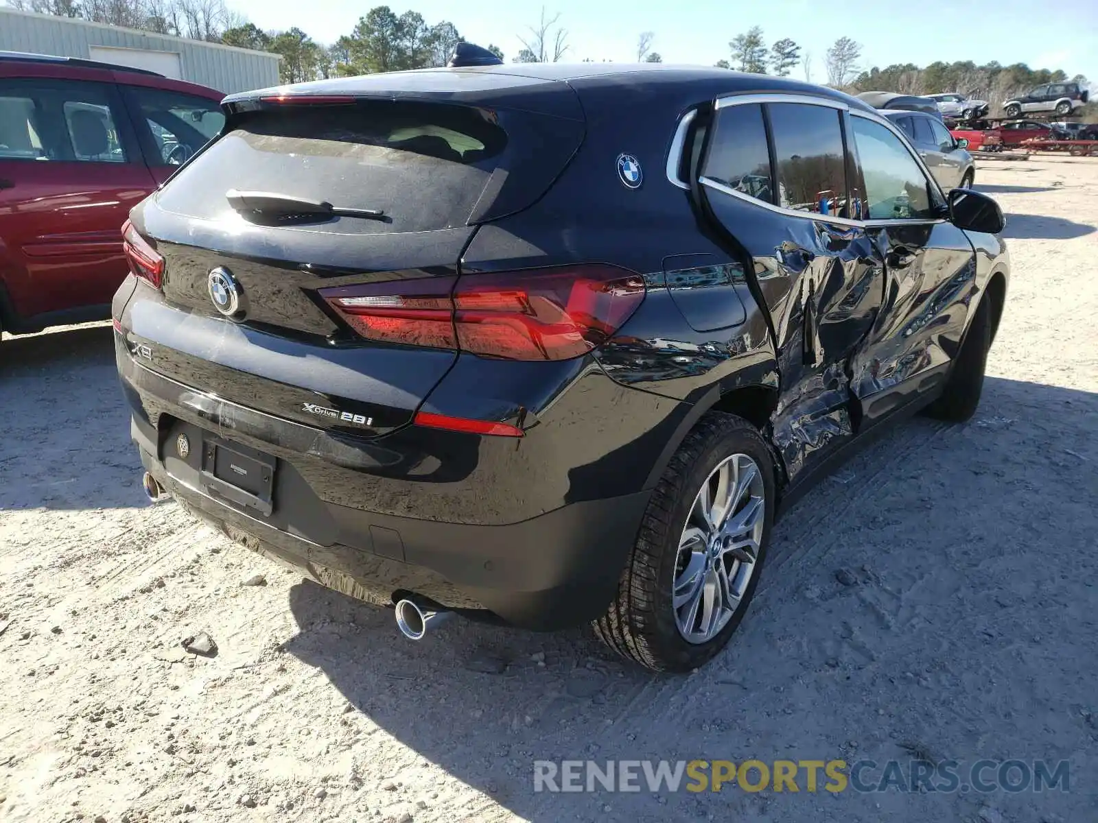 4 Photograph of a damaged car WBXYJ1C0XM5S04978 BMW X2 2021