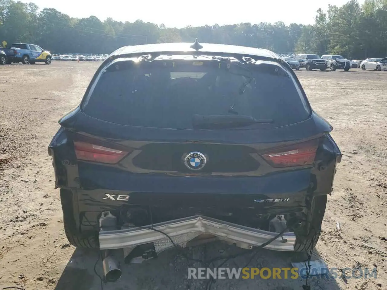 6 Photograph of a damaged car WBXYH9C02N5U43355 BMW X2 2022