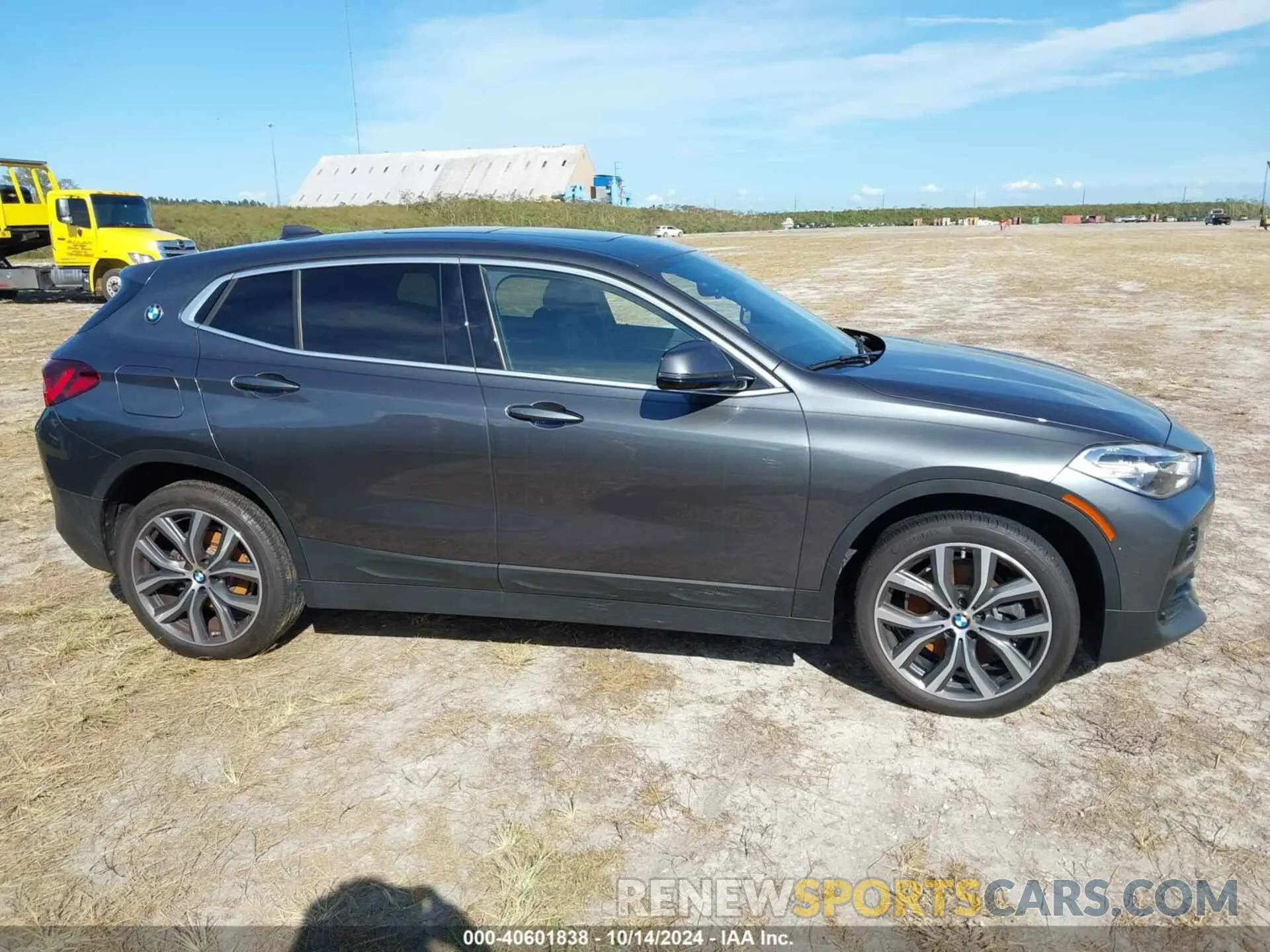 13 Photograph of a damaged car WBXYH9C07N5U46753 BMW X2 2022