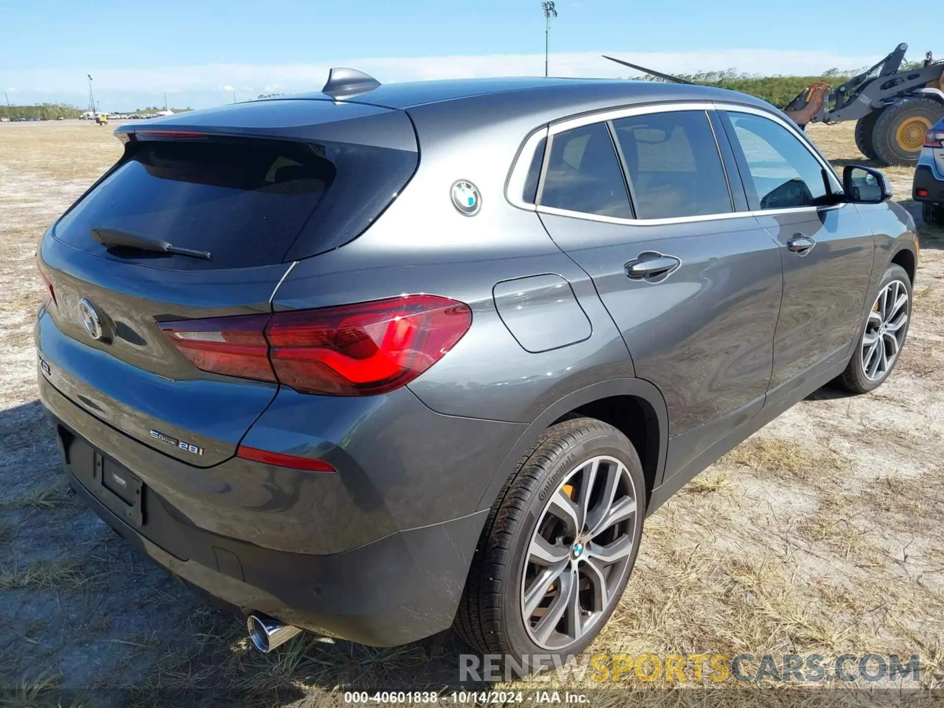 4 Photograph of a damaged car WBXYH9C07N5U46753 BMW X2 2022