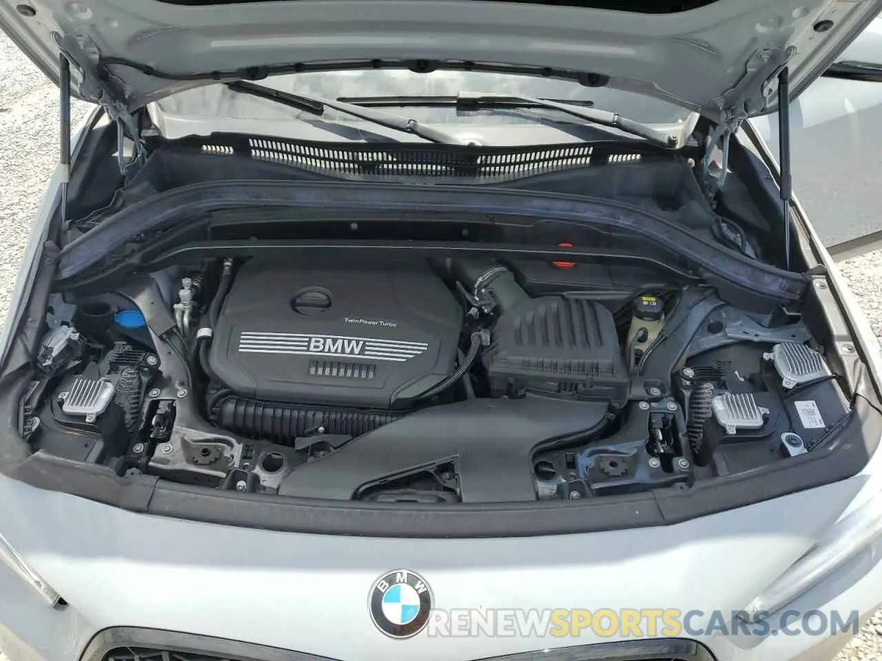 12 Photograph of a damaged car WBXYH9C09N5T46329 BMW X2 2022