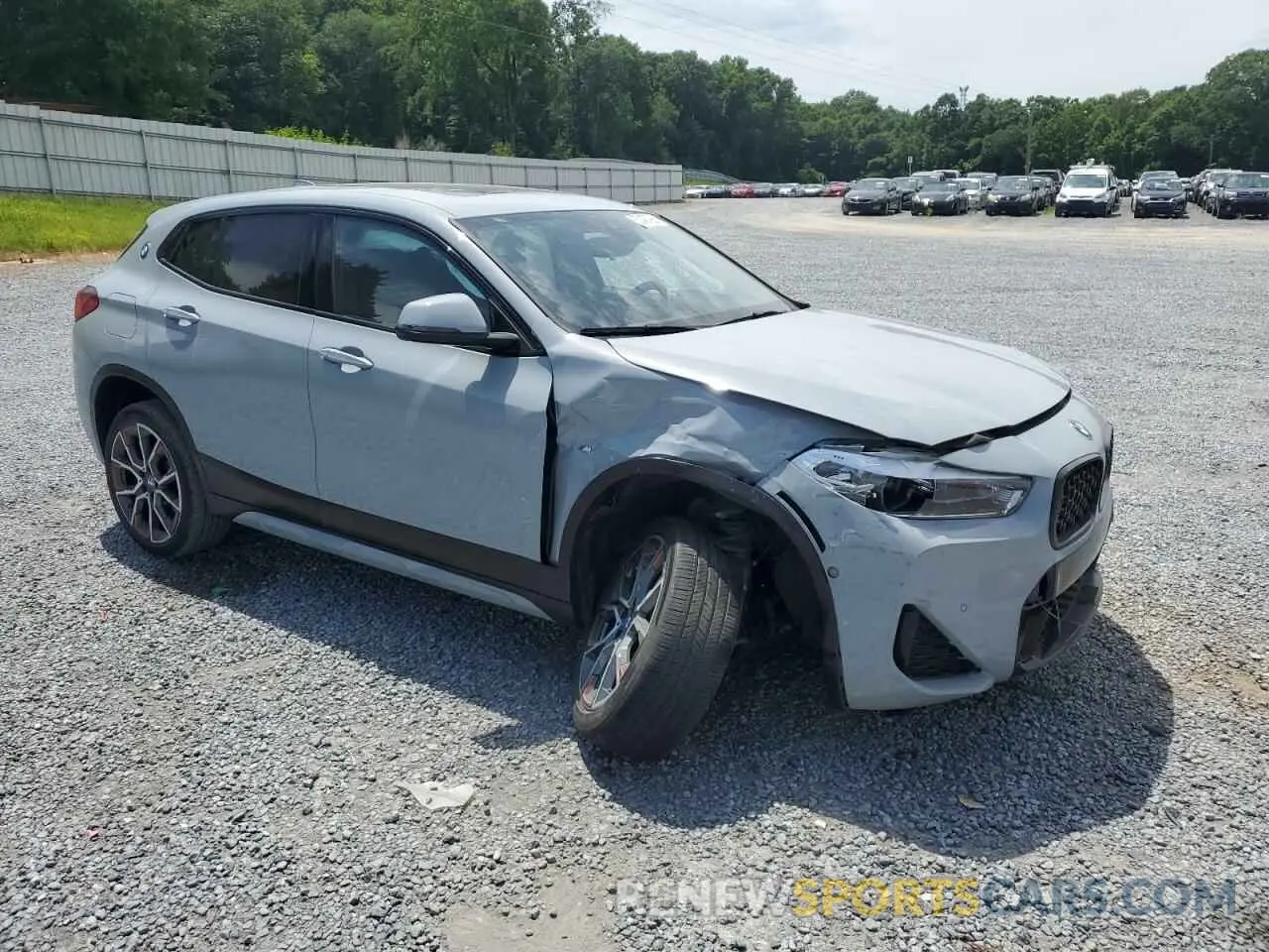4 Photograph of a damaged car WBXYH9C09N5T46329 BMW X2 2022