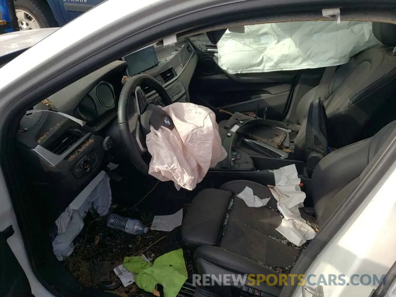 7 Photograph of a damaged car WBXYH9C09N5U02737 BMW X2 2022