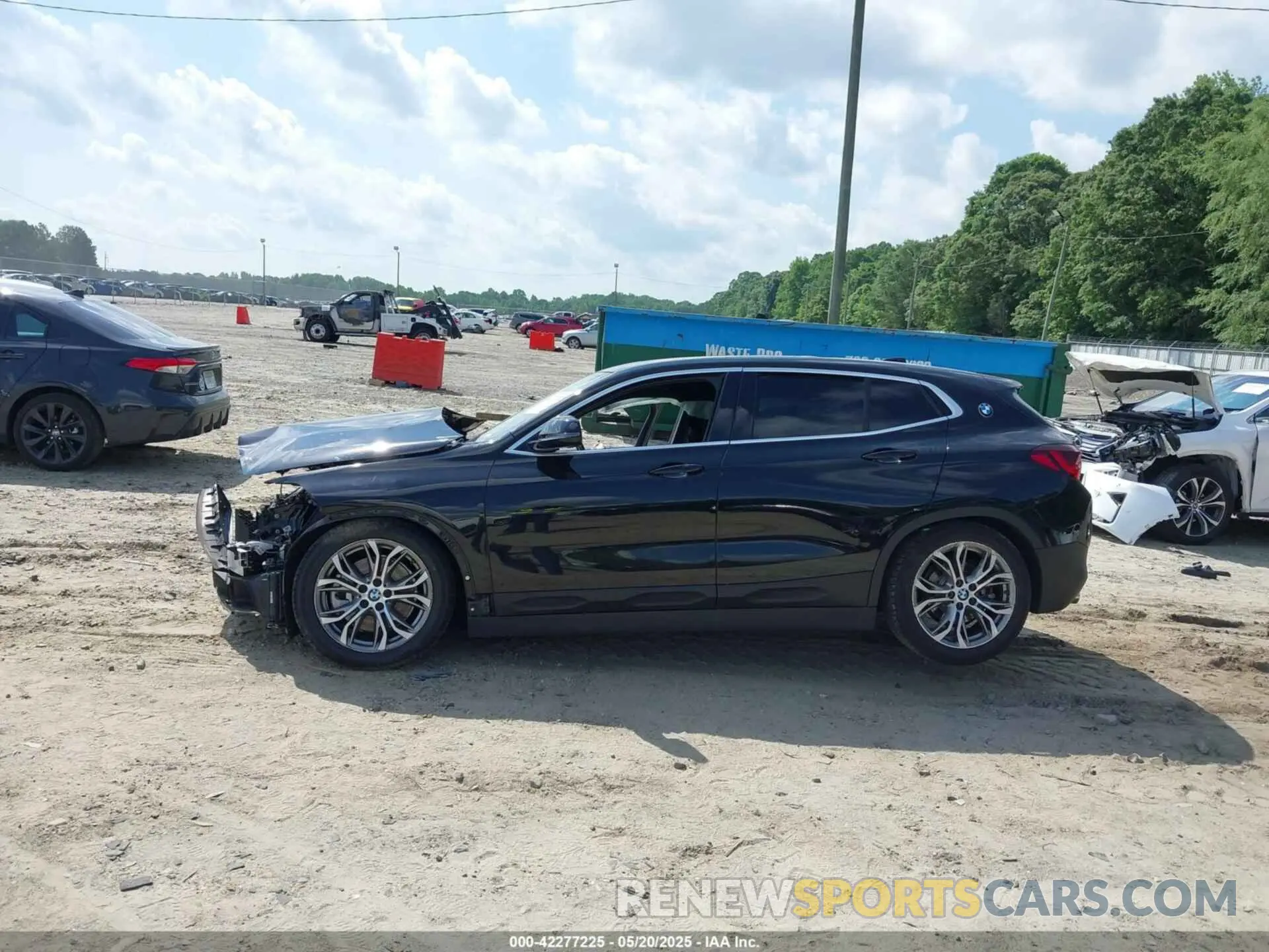 15 Photograph of a damaged car WBXYH9C0XN5U13102 BMW X2 2022