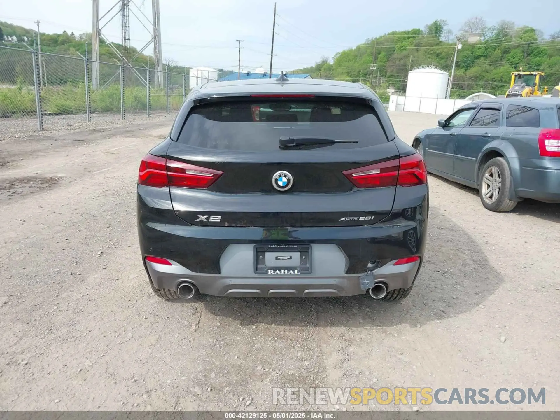 16 Photograph of a damaged car WBXYJ1C02N5T58490 BMW X2 2022
