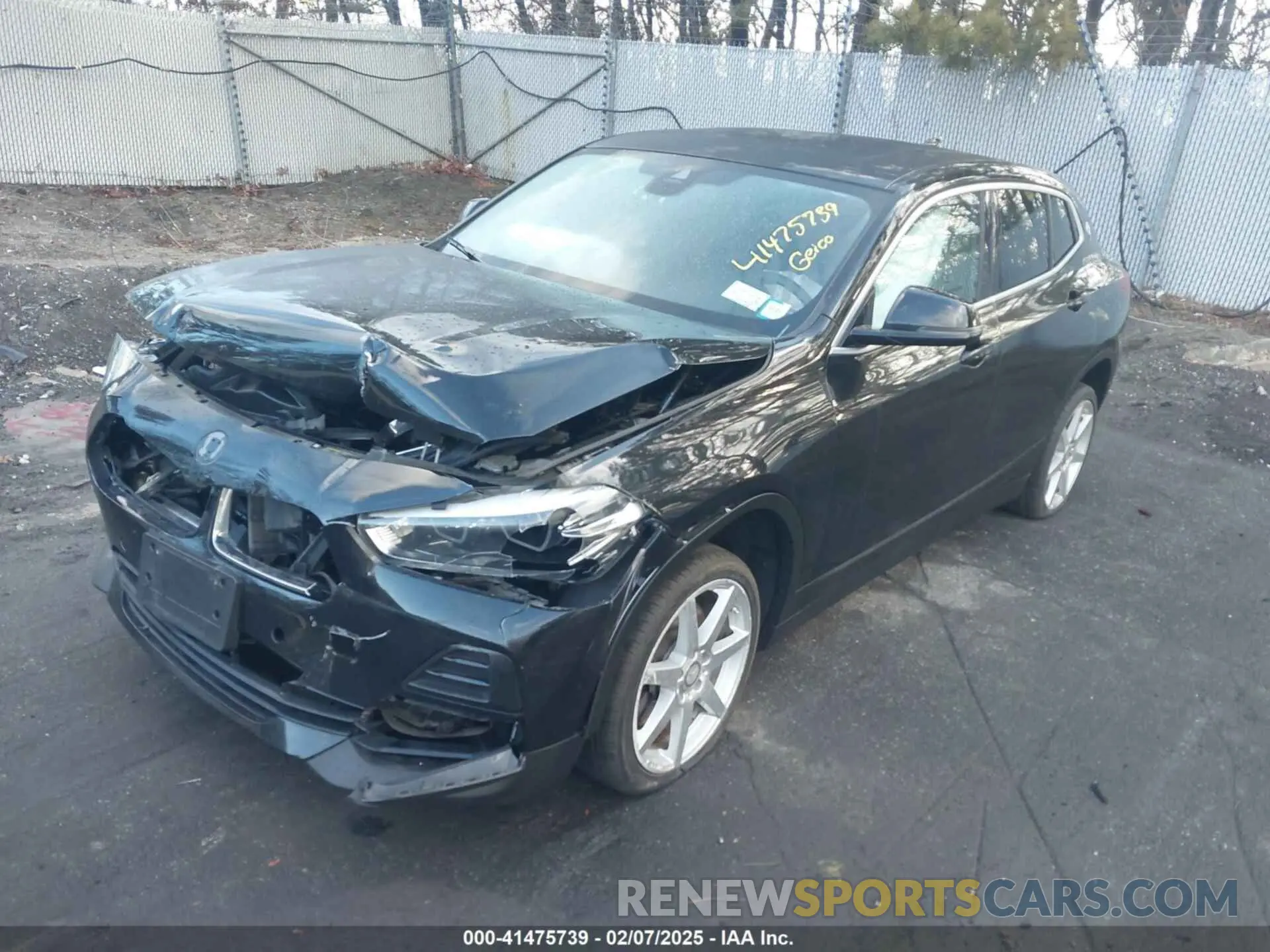 2 Photograph of a damaged car WBXYJ1C02N5T91876 BMW X2 2022