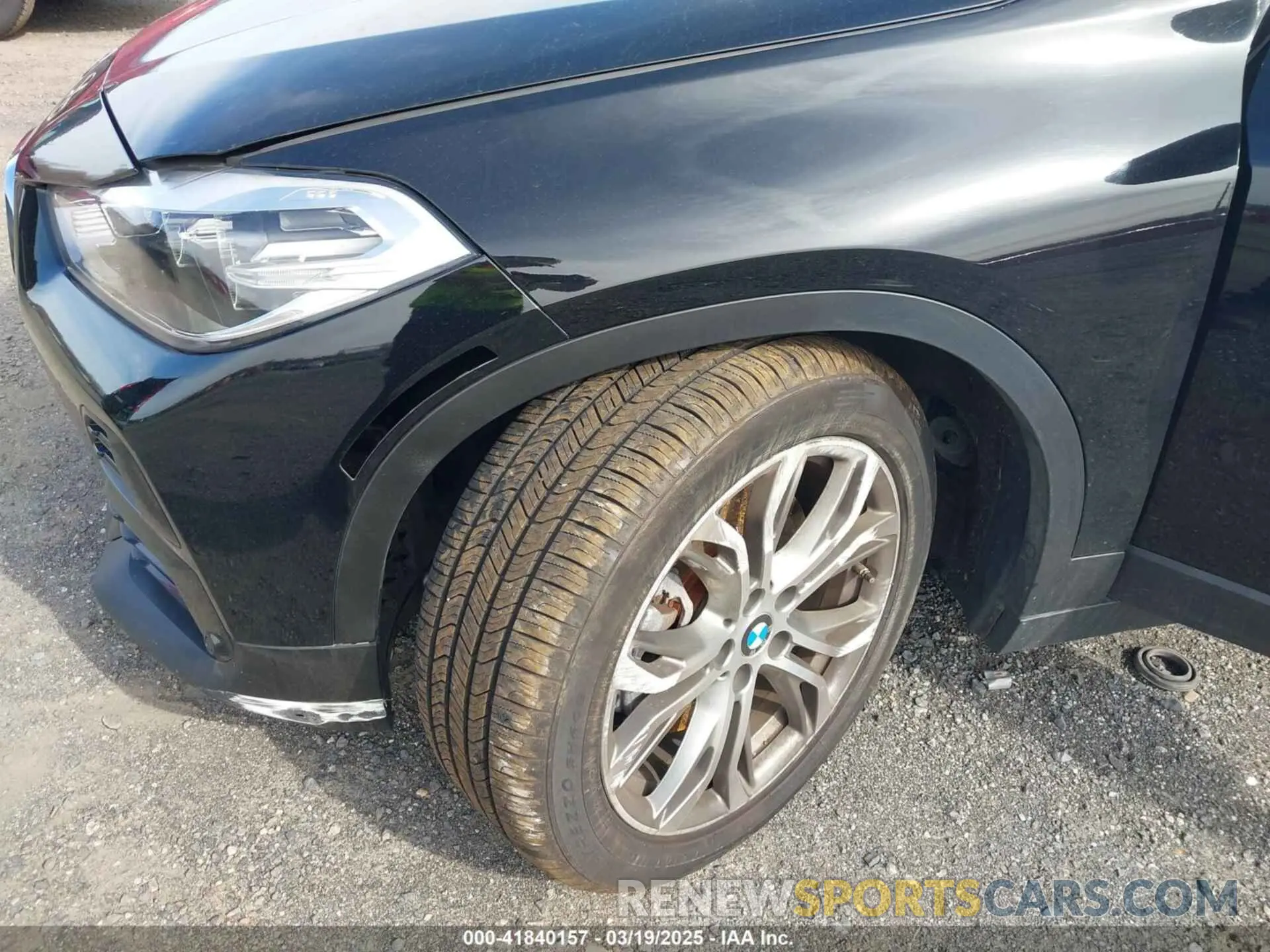 6 Photograph of a damaged car WBXYJ1C08N5U33290 BMW X2 2022