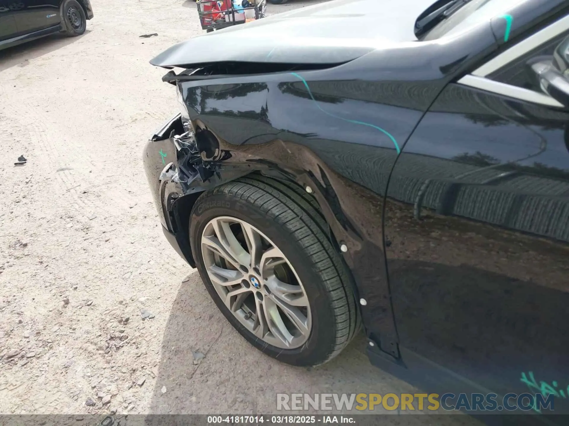 19 Photograph of a damaged car WBXYJ1C09N5U38465 BMW X2 2022