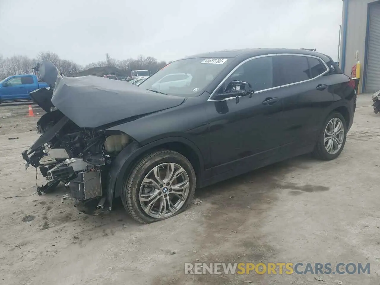 1 Photograph of a damaged car WBXYJ1C09N5U76133 BMW X2 2022