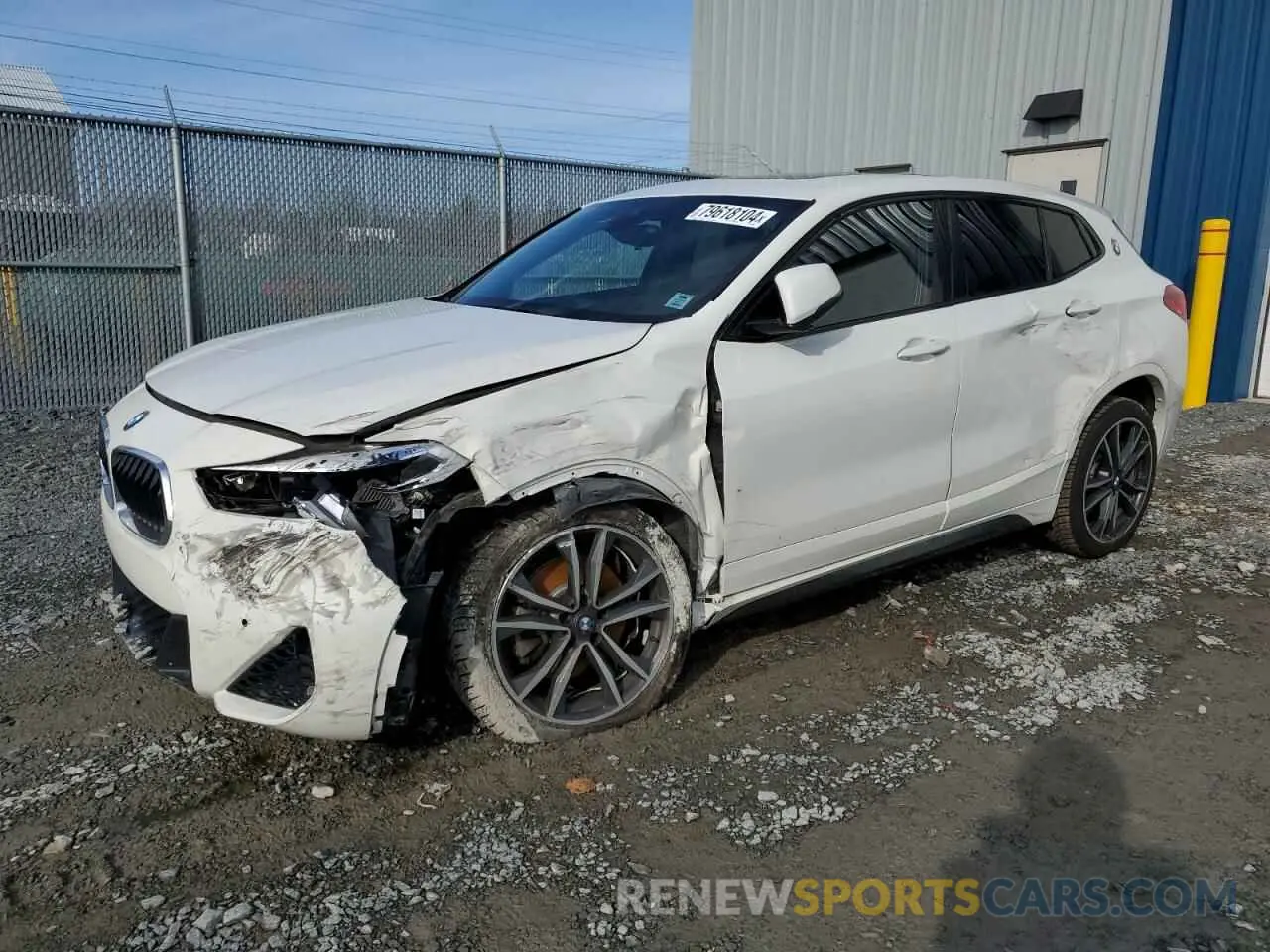 1 Photograph of a damaged car WBXYJ1C0XN5T42960 BMW X2 2022