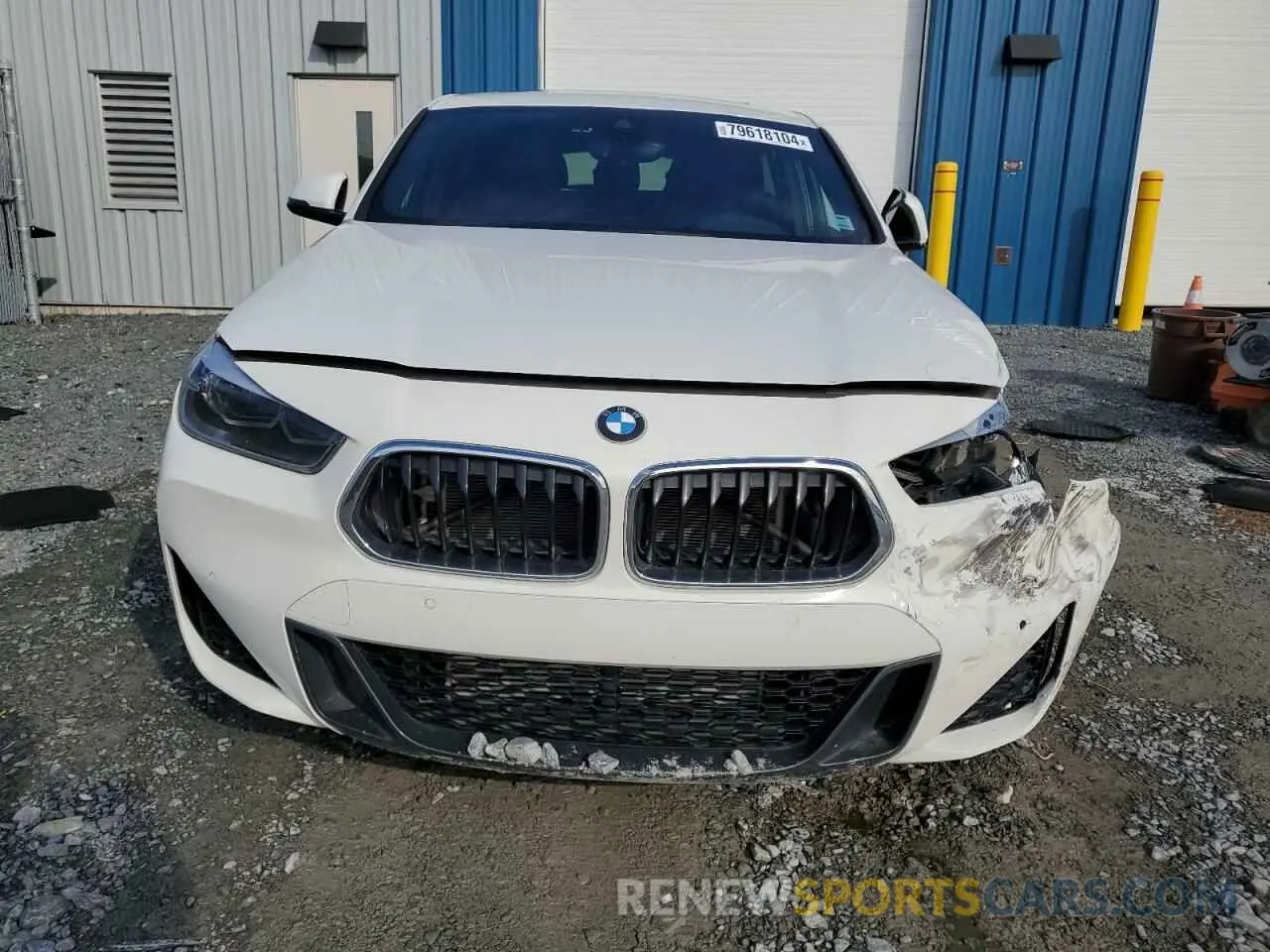 5 Photograph of a damaged car WBXYJ1C0XN5T42960 BMW X2 2022