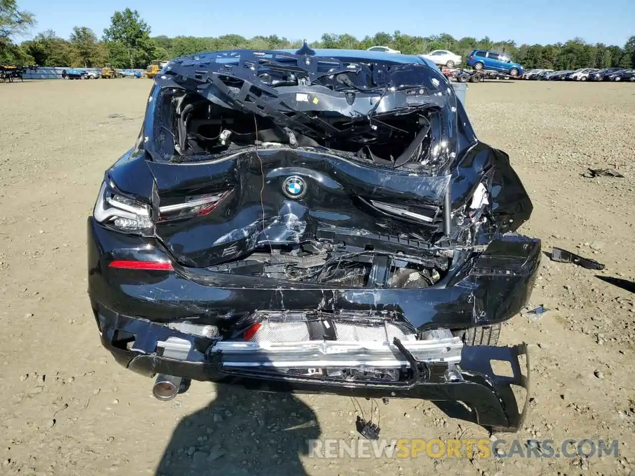 9 Photograph of a damaged car WBXYJ1C0XN5U33663 BMW X2 2022